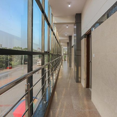 Oyo 22211 Shree Ankanatheshwara Residency Hotel Nanjangud Exterior photo